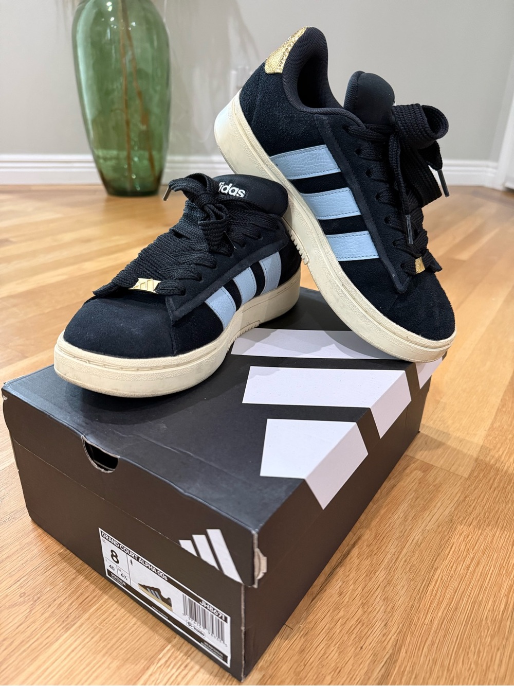 adidas Classic 3 Stripe Low Top Sneaker Black/Pale Blue Suede w/Gold Heel-size 8